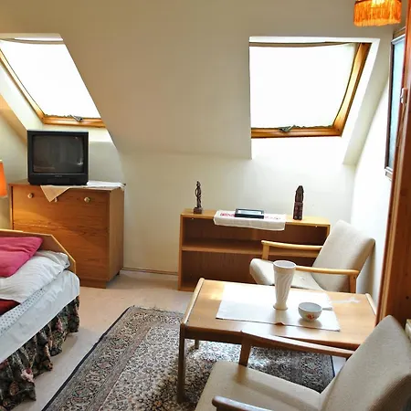 Bed & Breakfast Szivarvanyos Panzio